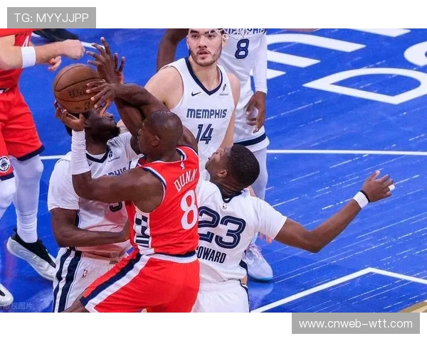 快船六连胜场均净胜15分，伦纳德39分输出创生涯新高