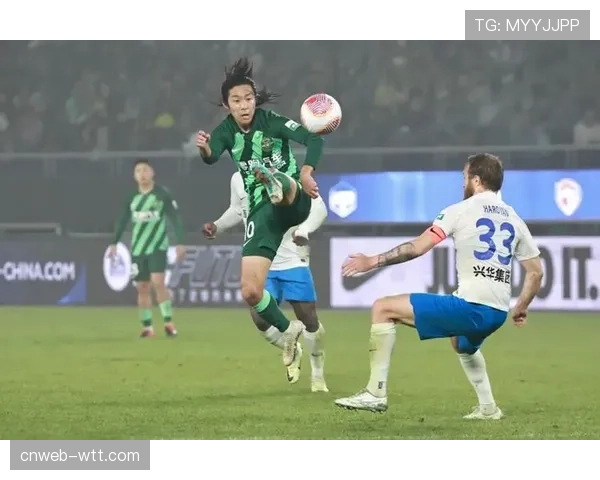 【2026年4月中超联赛·人物·聚焦聚焦浙江队中场核心李提香：35岁老将的传球与组织数据领跑中超